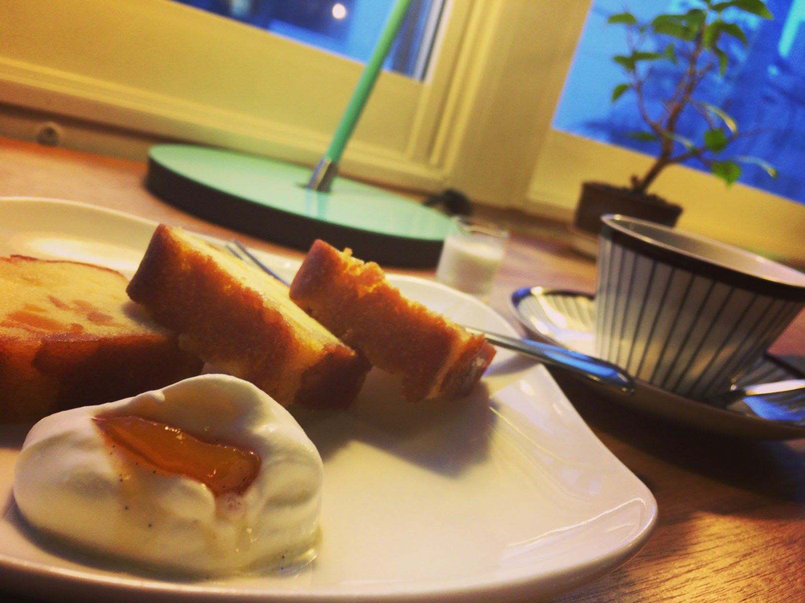 ハリネズミ珈琲店 札幌カフェ