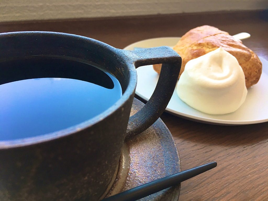 札幌のカフェで見つけた素敵な陶器のマグカップ うつわまとめ A Day In The Cafe 札幌でカフェのある暮らしを楽しむメディア