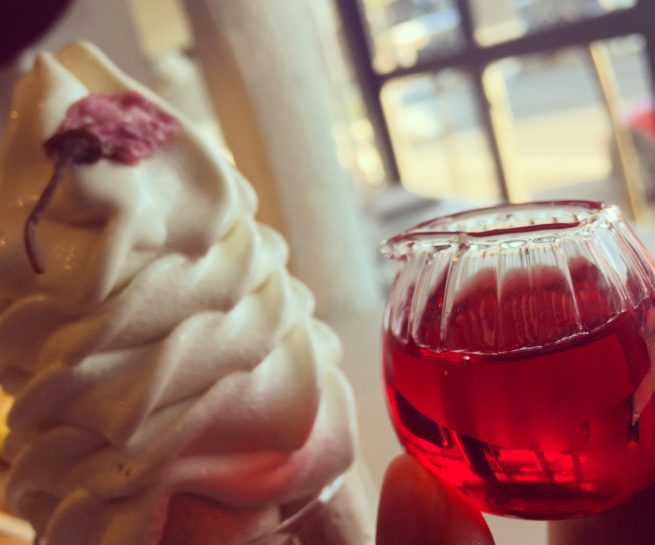 TSURU CAFE 札幌カフェ 円山