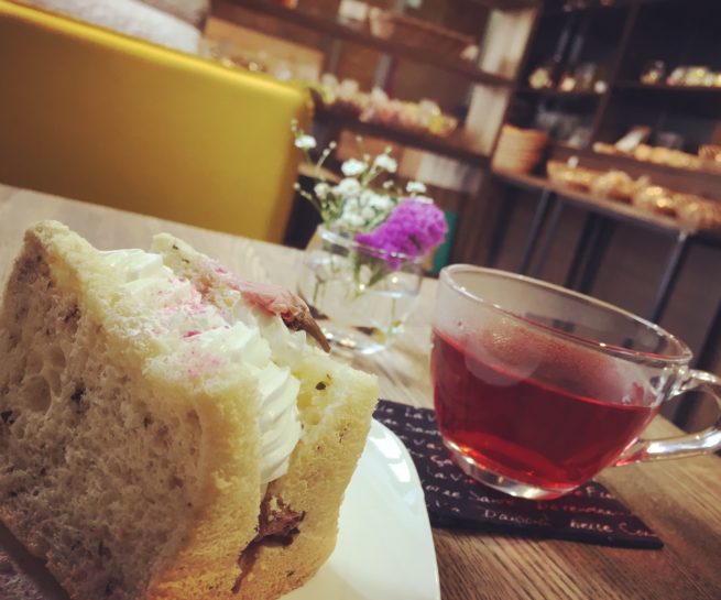 nina nino 札幌カフェ 二十四軒