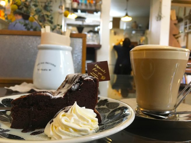 OWN WAY CAFE 札幌カフェ ガトーショコラ