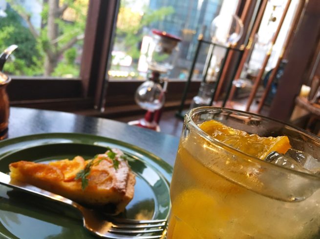 brown books cafe 札幌カフェ