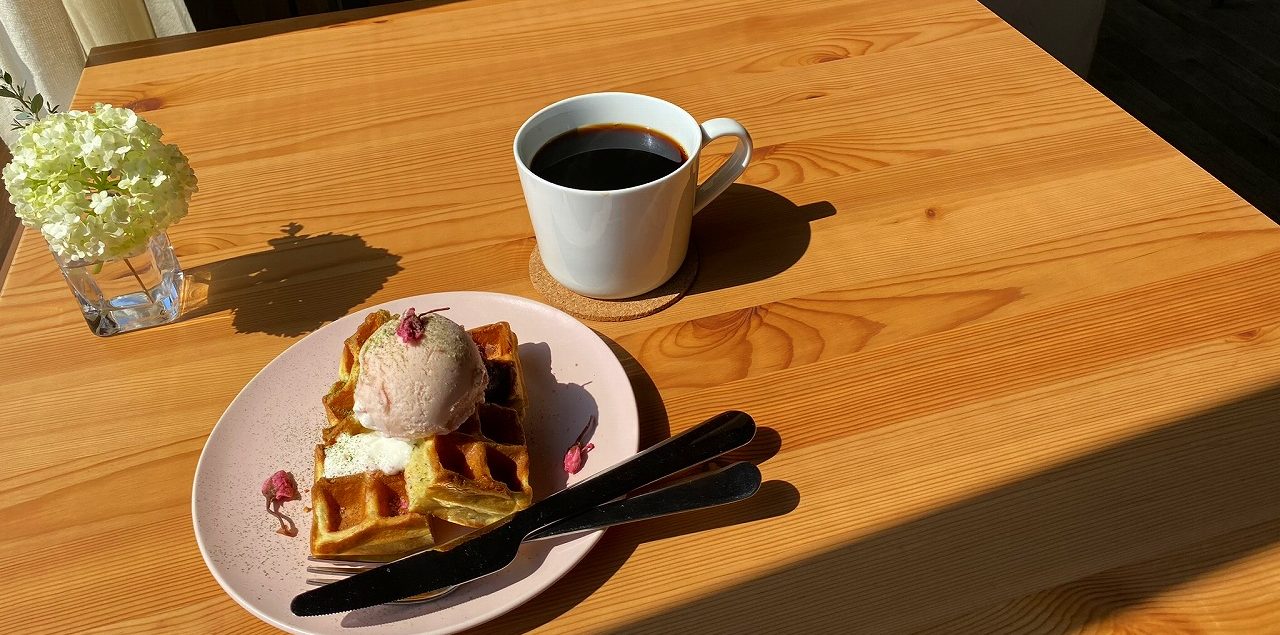 LA MAISON NOLLYS(ラメゾンノリーズ) 札幌 カフェ 円山